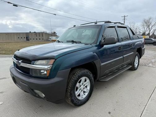 BLUE 2005 Chevrolet Avalanche 1500 Z71