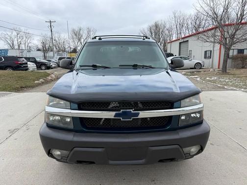 BLUE 2005 Chevrolet Avalanche 1500 Z71