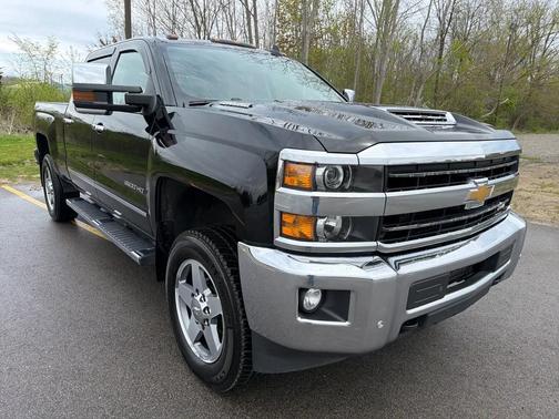 BLACK 2019 Chevrolet Silverado 2500 LTZ