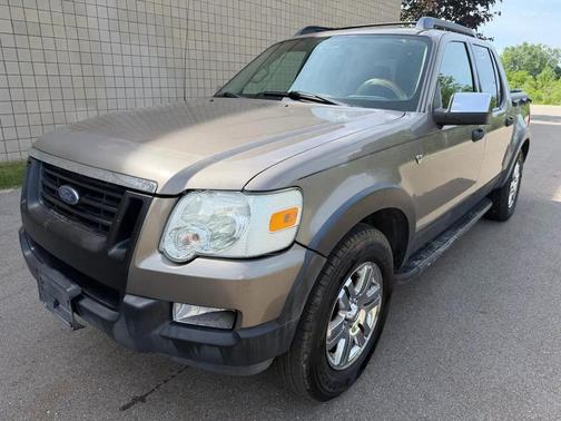 TAN 2007 Ford Explorer Sport Trac XLT