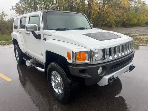 2009 Hummer H3 Alpha