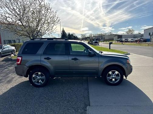 2009 Ford Escape XLT
