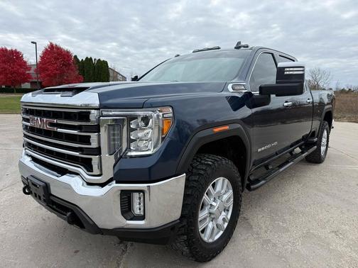 2022 GMC Sierra 2500 SLT