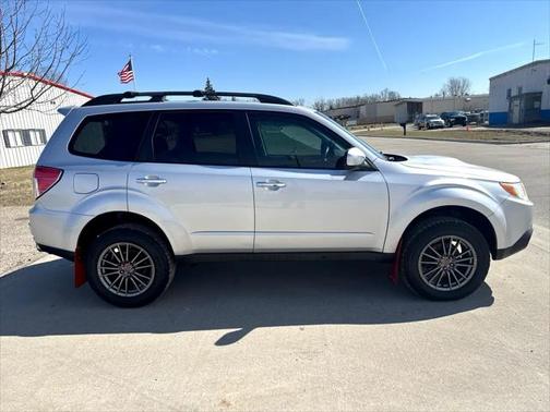 2010 Subaru Forester 2.5 X Premium