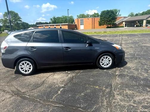 2012 Toyota Prius v Three