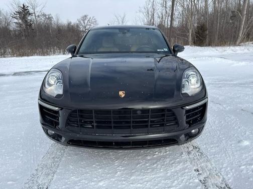 2017 Porsche Macan AWD