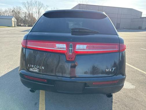 2019 Lincoln MKT Reserve