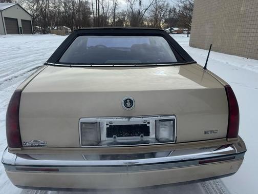 1992 Cadillac Eldorado Standard