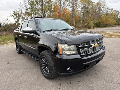 2011 Chevrolet Avalanche 1500 LTZ