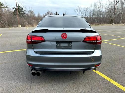 2018 Volkswagen Jetta 1.8T SE Sport