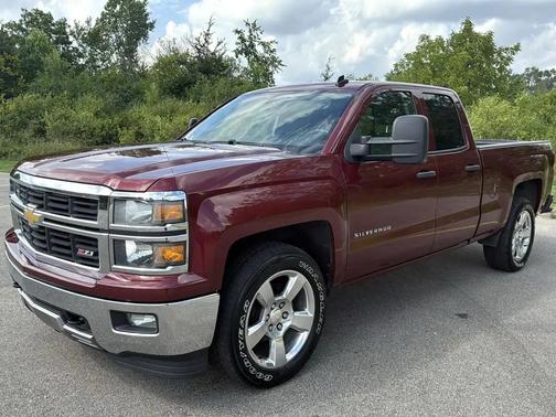 RED 2014 Chevrolet Silverado 1500 2LT