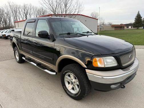 Black Clearcoat 2002 Ford F-150 Lariat SuperCrew