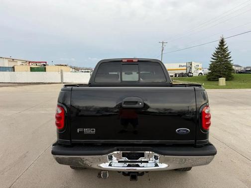 Black Clearcoat 2002 Ford F-150 Lariat SuperCrew