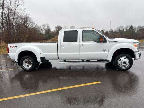 2013 Ford F-450 Lariat