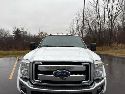 2013 Ford F-450 Lariat