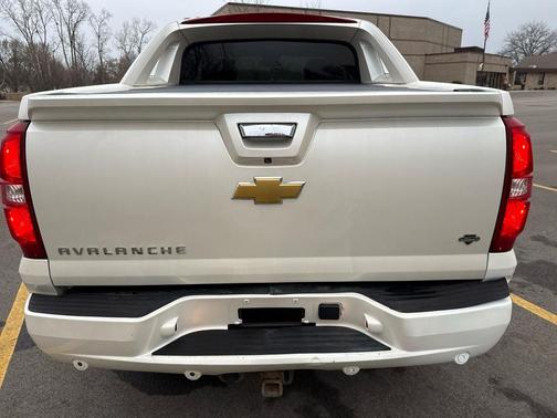 2013 Chevrolet Avalanche LTZ