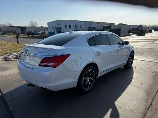2016 Buick LaCrosse Sport Touring