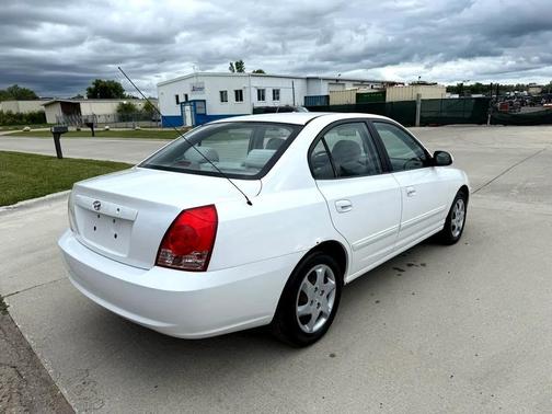 2004 Hyundai ELANTRA GLS