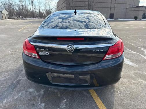 2012 Buick Regal Premium 1