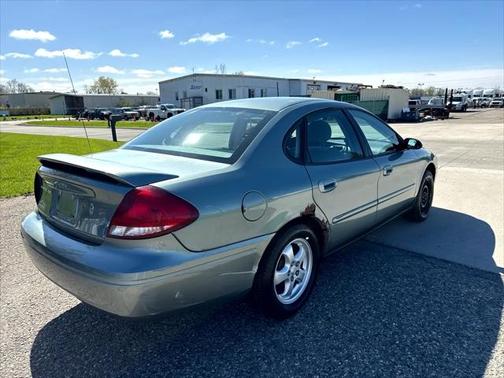 2007 Ford Taurus SE