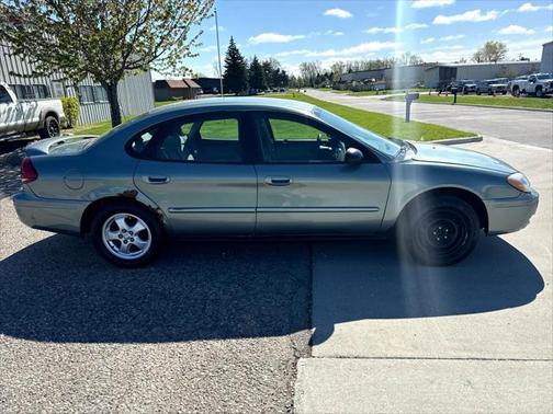 2007 Ford Taurus SE