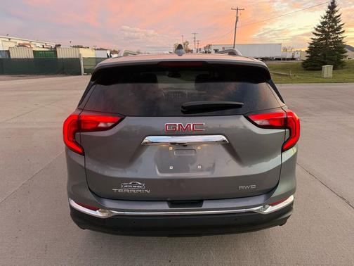2018 GMC Terrain SLT