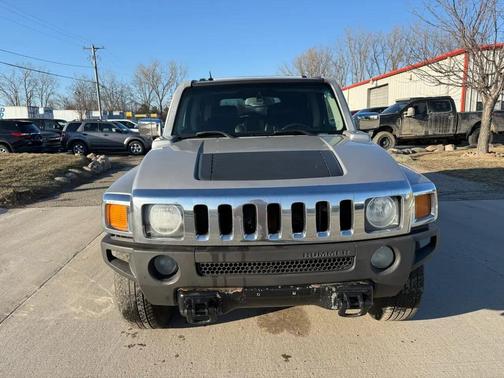 2006 Hummer H3 Base