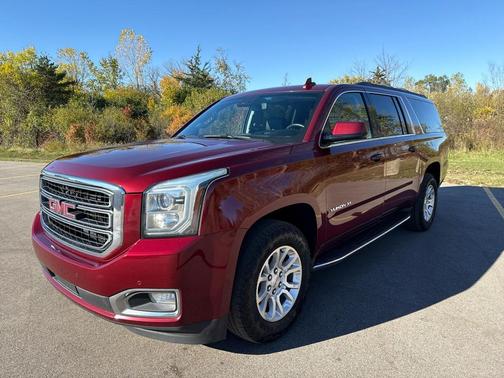 2016 GMC Yukon XL SLT