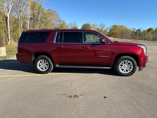 2016 GMC Yukon XL SLT