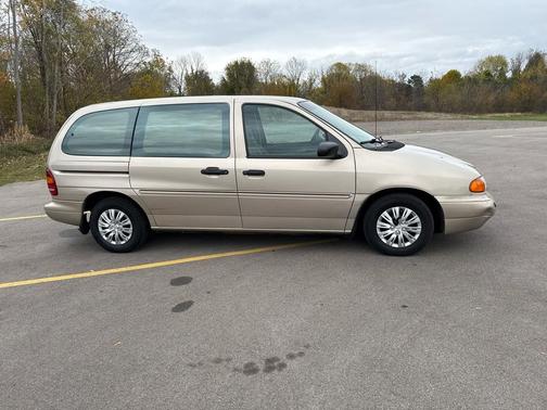 1998 Ford Windstar Base