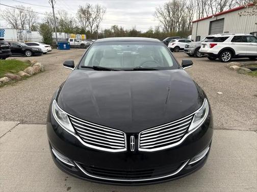 2016 Lincoln MKZ Base