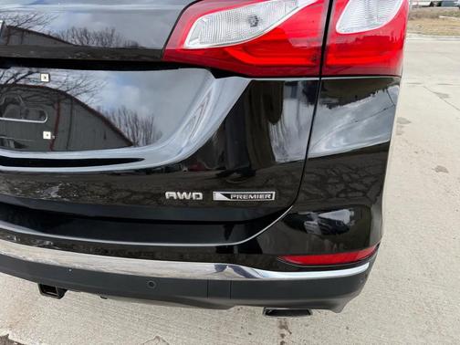 Mosaic Black Metallic 2018 Chevrolet Equinox Premier w/2LZ