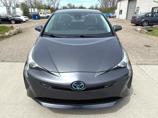 2018 Toyota Prius Two