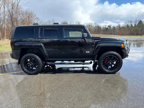 2008 Hummer H3 Base