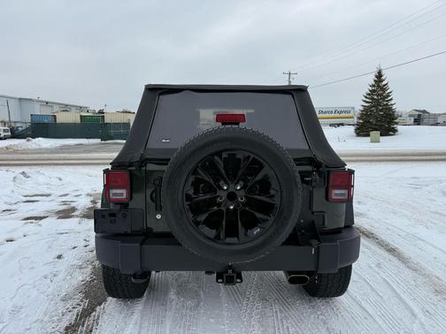 2010 Jeep Wrangler Unlimited Sport