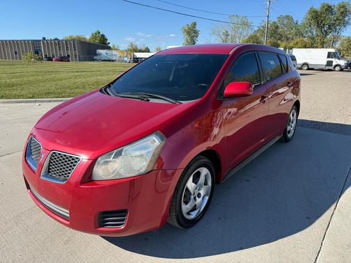 2009 Pontiac Vibe Base
