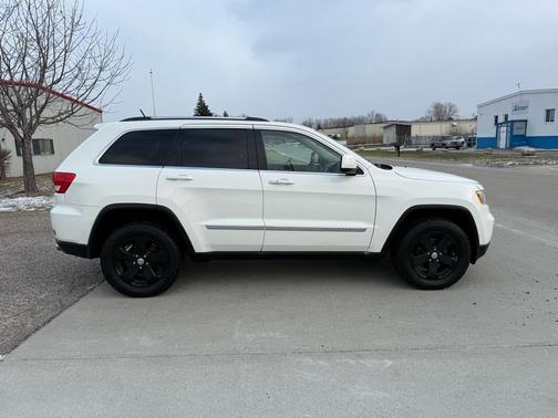 2011 Jeep Grand Cherokee Laredo