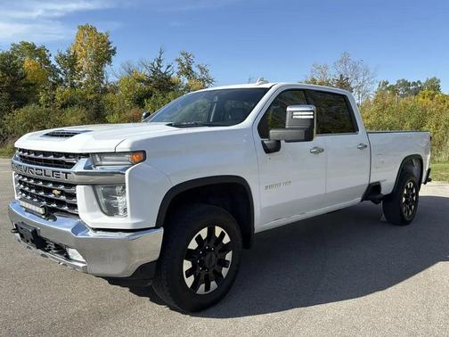 WHITE 2022 Chevrolet Silverado 3500 LTZ