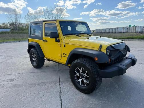 YELLOW 2008 Jeep Wrangler X