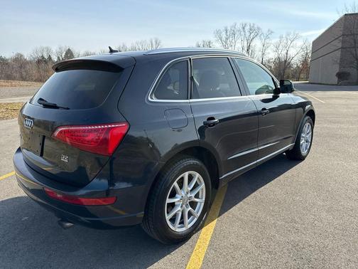 2012 Audi Q5 2.0T Premium Plus