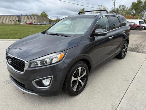 2016 Kia Sorento EX