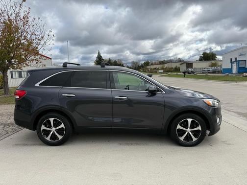 2016 Kia Sorento EX