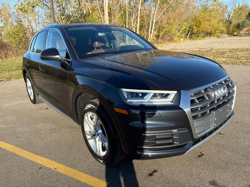 2018 Audi Q5 2.0T Premium Plus