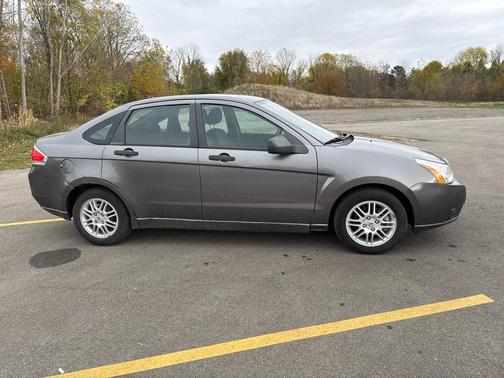 2010 Ford Focus SE