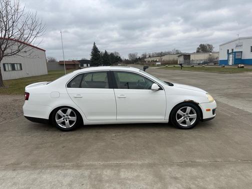 2009 Volkswagen Jetta 2.5 SE SportWagen