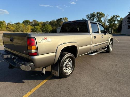 2007 GMC Sierra 2500 SLE2 H/D Crew Cab