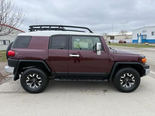 PURPLE 2007 Toyota FJ Cruiser Base