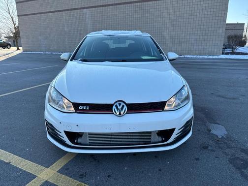 2016 Volkswagen Golf GTI 2.0T S 4-Door