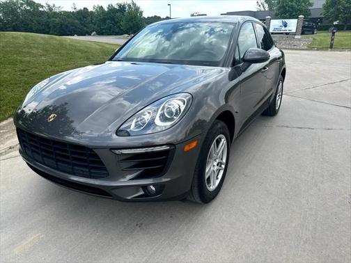 2018 Porsche Macan Base