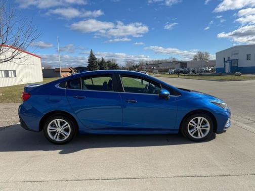 2017 Chevrolet Cruze RS